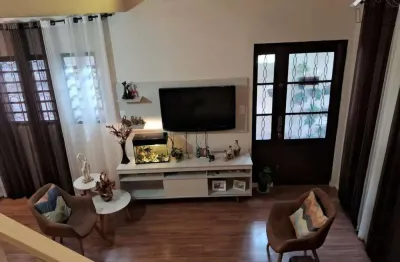 Casa com 3 quartos à venda na Rua Batatais, 381, Bosque dos Eucaliptos, São José dos Campos