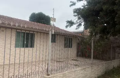 Casa com 3 quartos para alugar na Rua Ernesto Wandembruck, 65, Maria Antonieta, Pinhais, 100 m2 por R$ 3.500