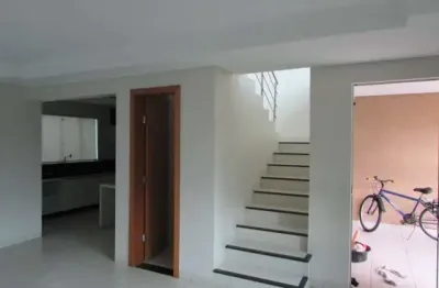 Sobrado no setor noroeste sobrado com 2 quarto(s) e 3 banheiro(s) à venda, 106.4 por r$ 450.000 no setor setor noroeste ad8071