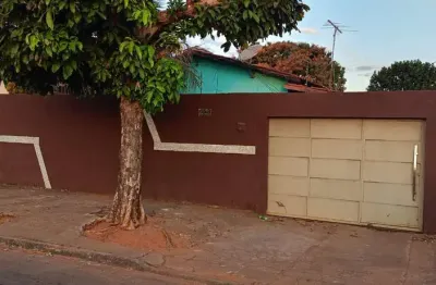 Vendo casa 3 suítes com piscina. casa de rua com 3 quarto(s) e 2 banheiro(s) à venda, 180 por r$ 450.000 no setor cidade vera cruz ta14224