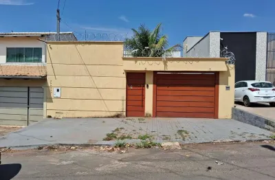 Sobrado licardino ney sobrado com 3 quarto(s) e 2 banheiro(s) à venda, 320 por r$ 800.000 no setor residencial licardino ney ad14982