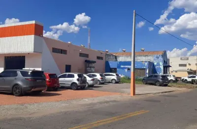 Galpões  area avenida anhanguera santos dumont a 200 metros do portal shopping galpão / depósito à venda, 1500 por r$ 3.700.000 no setor setor santos dumont vn16593