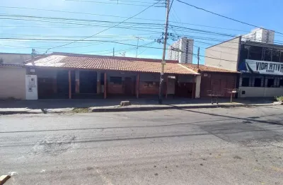 Casa residencial e comercial casa de rua com 3 quarto(s) e 1 banheiro(s) à venda, 400 por r$ 650.000 no setor vila jaragua st22603