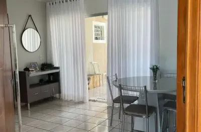 Casa térrea residencial - jd. planalto casa de rua com 3 quarto(s) e 3 banheiro(s) à venda, 290 por r$ 700.000 no setor jardim planalto vn22680