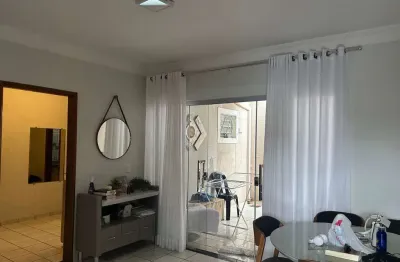 Casa térrea residencial - jd. planalto casa de rua com 3 quarto(s) e 3 banheiro(s) à venda, 290 por r$ 700.000 no setor jardim planalto vn22680