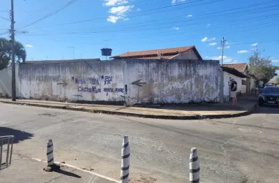 Casa cidade satelite são luiz casa de rua com 4 quarto(s) e 2 banheiro(s) à venda, 140 por r$ 430.000 no setor cidade satélite são luiz st23001