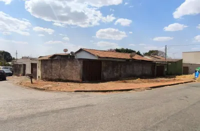 Lote com 4 barracoes antigos lote à venda, 330 por r$ 480.000 no setor setor faicalville vn23254