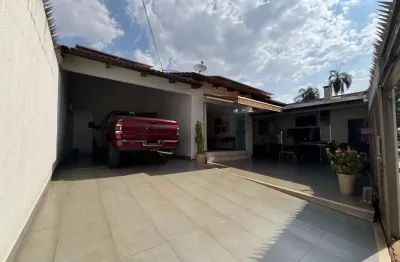 Casa sudoeste  casa de rua com 3 quarto(s) e 4 banheiro(s) à venda, 236 por r$ 870.000 no setor setor sudoeste st24499