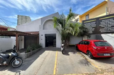 Casa comercial setor sul casa de rua com 2 quarto(s) e 3 banheiro(s) à venda, 700 por r$ 1.200.000 no setor setor sul st24984