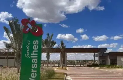 Lote jardins versalhes  lote à venda, 211.2 por r$ 250.000 no setor jardins versalhes in25469