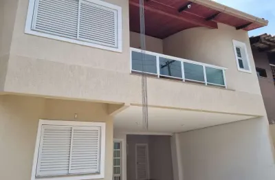 Sobrado nova suiça sobrado com 4 quarto(s) e 6 banheiro(s) à venda, 200 por r$ 1.500.000 no setor nova suiça ad26750