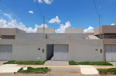 Casa, 2 qt, suite, com área gourmet e churrasqueira a carvão casa de rua com 2 quarto(s) e 2 banheiro(s) à venda, 97.36 por r$ 323.900 no setor bairro independência ad27909