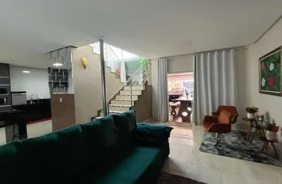 Sobrado conjunto cachoeira dourada sobrado com 4 quarto(s) e 3 banheiro(s) à venda, 220 por r$ 800.000 no setor conjunto cachoeira dourada vn17775