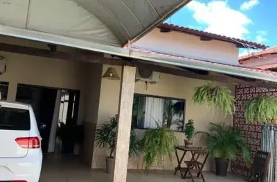 Casa dos sonhos a venda com 300m², 4 quartos e 5 vagas casa de rua com 4 quarto(s) e 3 banheiro(s) à venda, 190 por r$ 700.000 no setor residencial vereda dos buritis ad28948