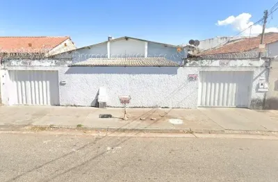 Casa no jardim américa casa de rua com 3 quarto(s) e 1 banheiro(s) à venda, 295.13 por r$ 580.000 no setor jardim américa ad29953