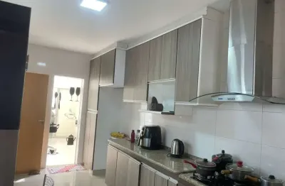 Casa de alto padrão com duas salas comerciais no j. planalto casa de rua com 3 quarto(s) e 5 banheiro(s) à venda, 216 por r$ 1.400.000 no setor jardim planalto ad29974