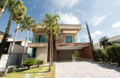 Sobrado do condominio do lago  sobrado com 4 quarto(s) e 5 banheiro(s) à venda, 350 por r$ 3.000.000 no setor chácaras maringá ta30787