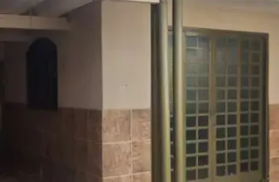 Casa  casa de rua com 4 quarto(s) e 3 banheiro(s) à venda, 110.00 por r$ 490000.00 no setor setor centro oeste ta31076