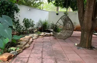 Sobrado 4 suítes - jardins atenas casa em condomínio com 4 quarto(s) e 7 banheiro(s) à venda, 524.64 por r$ 5.900.000 no setor jardins atenas ad31065