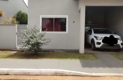 Vende-se casa em condominio fechado em aparecida de goiânia casa em condomínio com 3 quarto(s) e 2 banheiro(s) à venda, 83.24 por r$ 350.000 no setor chácara são pedro in31424