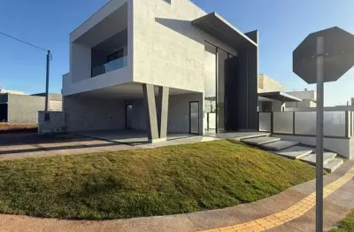 Sobrado jardins capri 3 suítes superior - quarto ou escritório no térreo  casa em condomínio com 3 quarto(s) e 4 banheiro(s) à venda, 260 por r$ 1.980.000 no setor residencial marília au31207