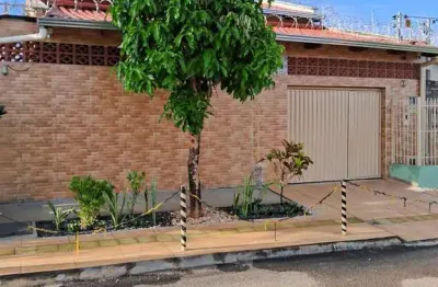 Vende-se um casa casa de rua com 1 quarto(s) e 2 banheiro(s) à venda, 128.5 por r$ 325.000 no setor residencial santa edwiges vn30909