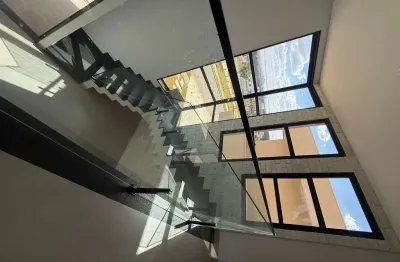 Sobrado de luxo no jardins capri  casa em condomínio com 4 quarto(s) e 5 banheiro(s) à venda, 246 por r$ 1.800.000 no setor jardins capri  ad31897