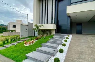 Sobrado jardins capri sobrado com 4 quarto(s) e 2 banheiro(s) à venda, 256 por r$ 2.300.000 no setor jardins capri	 ad25779