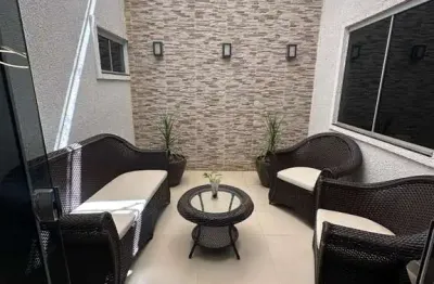 Casa setor residencial village garavelo casa de rua com 3 quarto(s) e 2 banheiro(s) à venda, 115 por r$ 446.250 no setor residencial village garavelo	 fl32237