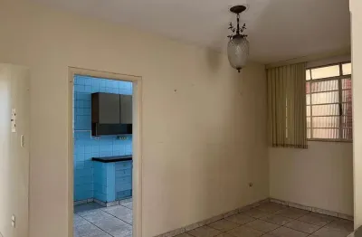 Casa no setor sul ideal para clinica e escritorio casa de rua com 4 quarto(s) e 3 banheiro(s) à venda, 293 por r$ 660.000 no setor setor sul ad31938