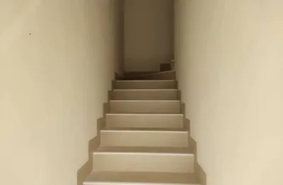 Ágio ágio - sobrado pronto em condomínio casa em condomínio com 3 quarto(s) e 2 banheiro(s) à venda, 137 por r$ 634.000 no setor chácara são pedro  ad32187