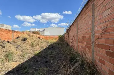 Lote localizado st três marias, atrás do atacadão costa! área / terreno à venda, 300 por r$ 280.000 no setor setor três marias	 in32126