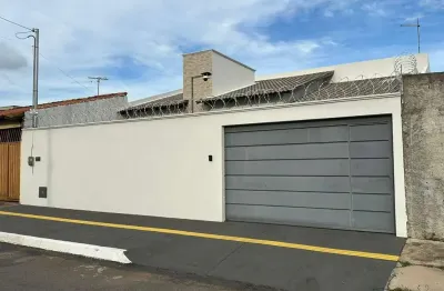 Casa de 3 quartos na vila mariana  casa de rua com 3 quarto(s) e 2 banheiro(s) à venda, 80 por r$ 490.000 no setor vila mariana st32506