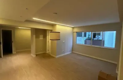Apartamento 2 quartos, 1 suíte,garagem subsolo, portaria eletrônica, recém reformado. apartamento com 2 quarto(s) e 2 banheiro(s) à venda, 83.52 por r$ 557.000 no setor setor bueno vt31070