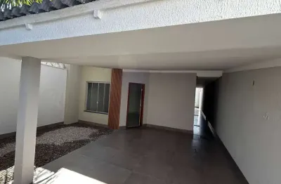 Casa de rua à venda com 110m², 3 quartos, 1 suíte, banheiro social e vaga de garagem. casa de rua com 3 quarto(s) e 2 banheiro(s) à venda, 110 por r$ 450.000 no setor setor tres marias vt31120