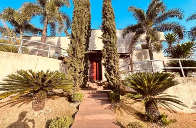 Sobrado 4 suites, condominio do lago casa em condomínio com 4 quarto(s) e 6 banheiro(s) à venda, 317 por r$ 2.800.000 no setor condomínio do lago 1ª etapa vt32672