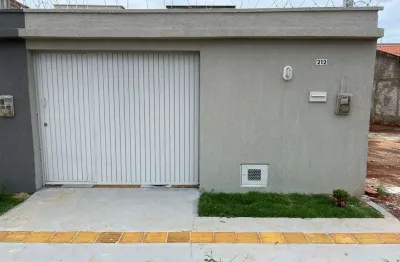 Oportunidade! casa 2 quartos, suíte e churrasqueira – senador canedo/go casa de rua com 2 quarto(s) e 2 banheiro(s) à venda, 78 por r$ 269.000 no setor residencial prado st32692