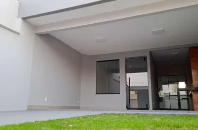 Linda casa alto padrão com espaço gourmet - residencial itapua  casa de rua com 3 quarto(s) e 3 banheiro(s) à venda, 130 por r$ 400.000 no setor residencial itaipu in32884