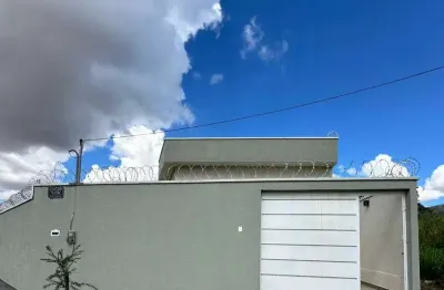 Casa setor faiçaville casa de rua com 3 quarto(s) e 2 banheiro(s) à venda, 102 por r$ 550.000 no setor setor faiçalville ad32799
