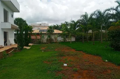 Sobrado inacabado em condomínio anápolis 3q1s sobrado com 3 quarto(s) e 2 banheiro(s) à venda, 250.00 por r$ 1800000.00 no setor jardim santa cecília ta32840