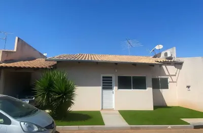 Casa em condominio  casa em condomínio com 3 quarto(s) e 2 banheiro(s) à venda, 109 por r$ 417.000 no setor chácaras são pedro ad32945