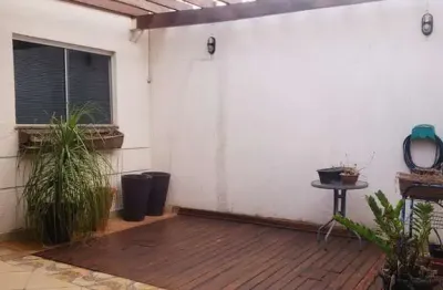 Casa residencial alice barbosa casa de rua com 3 quarto(s) e 1 banheiro(s) à venda, 96 por r$ 420.000 no setor residencial alice barbosa au32963