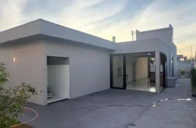 Casa térrea no residencial havaí casa de rua com 3 quarto(s) e 2 banheiro(s) à venda, 146 por r$ 950.000 no setor residencial havai sl33319