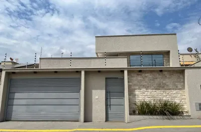 Casa 03 suites plenas setor 3 marias casa de rua com 3 quarto(s) e 4 banheiro(s) à venda, 180 por r$ 1.180.000 no setor setor três marias	 in33320