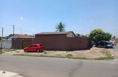 5 casas com 2 qtos cada, no mesmo lote de 498 m², no setor tocantins ap de goiânia casa de rua com 10 quarto(s) e 5 banheiro(s) à venda, 250.55 por r$ 630.000 no setor setor tocantins ad33372