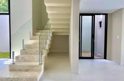 Sobrado goiânia 2 casa de rua com 3 quarto(s) e 4 banheiro(s) à venda, 195 por r$ 1.100.000 no setor goiânia 2 ta33907