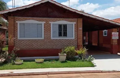 Chalé condominio fechado -caldas novas casa em condomínio com 2 quarto(s) e 2 banheiro(s) à venda, 175 por r$ 99.750 no setor mansões águas quentes ad34843