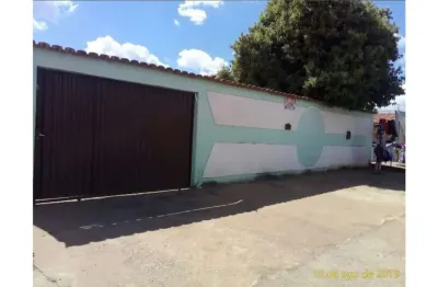 Casa vila deifiore casa de rua com 2 quarto(s) e 1 banheiro(s) à venda, 48 por r$ 220.000 no setor vila delfiori vn34908