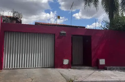 Casa jardim américa  casa de rua com 3 quarto(s) e 2 banheiro(s) à venda, 251.09 por r$ 650000.00 no setor jardim américa ad35013