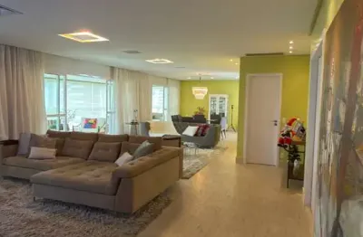 MAGNIFIC-  4 SUÍTES- FRENTE AO PARQUE FLAMBOYANT Apartamento com 4 Quarto(s) e 4 banheiro(s) à Venda, 345.00 por R$ 3400000.00 no setor Jardim Goiás AD35323